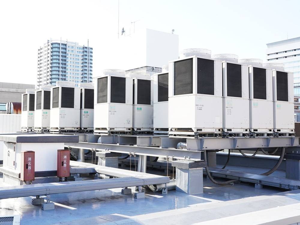 屋上の空調機械設備