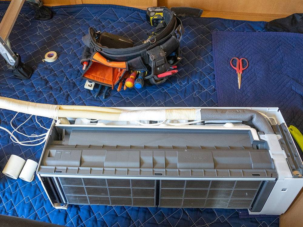 ルームエアコン