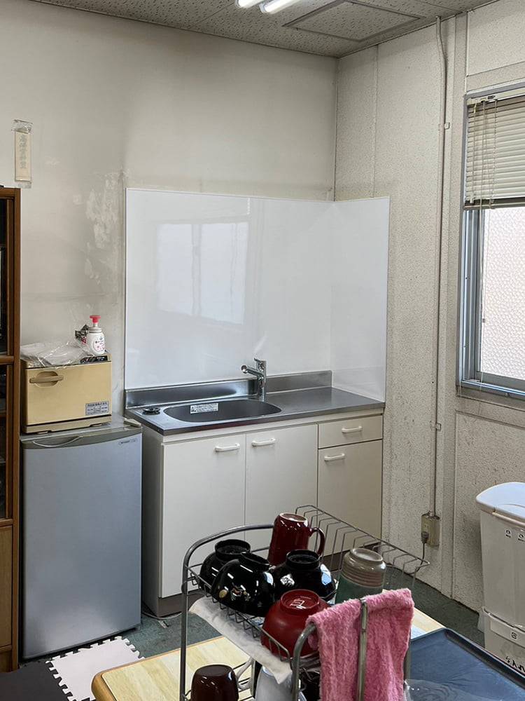 工場内流し台入替工事